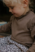 Load image into Gallery viewer, Fliink Fame Blouse - Pine Bark
